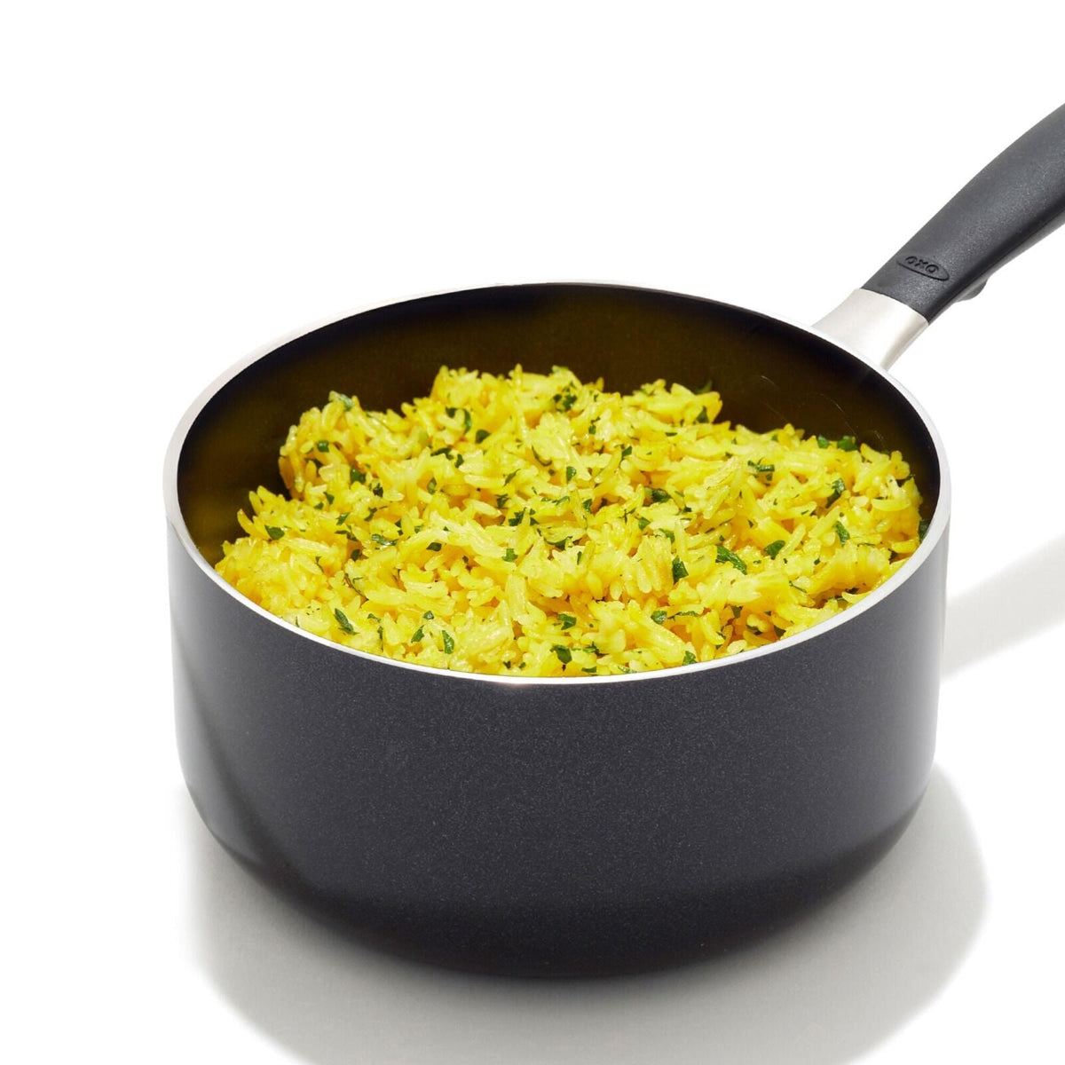 non-stick-pro-every-day-1-6-qt-saucepan-with-lid-f9 oxo_cc010467-001_nonstick-everyday-1p6qt-saucepan_pdp_03.jpg