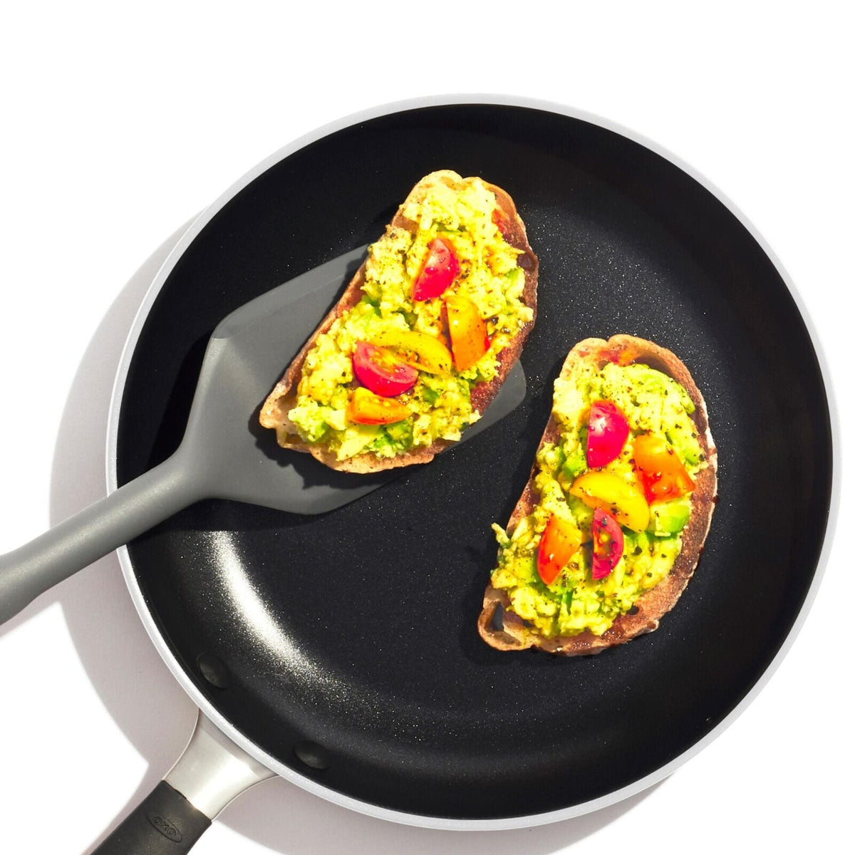 non-stick-pro-every-day-12-inch-frypan-g2 oxo_cc010470-001_nonstick-everyday-12in-fry-pan_pdp_03.jpg