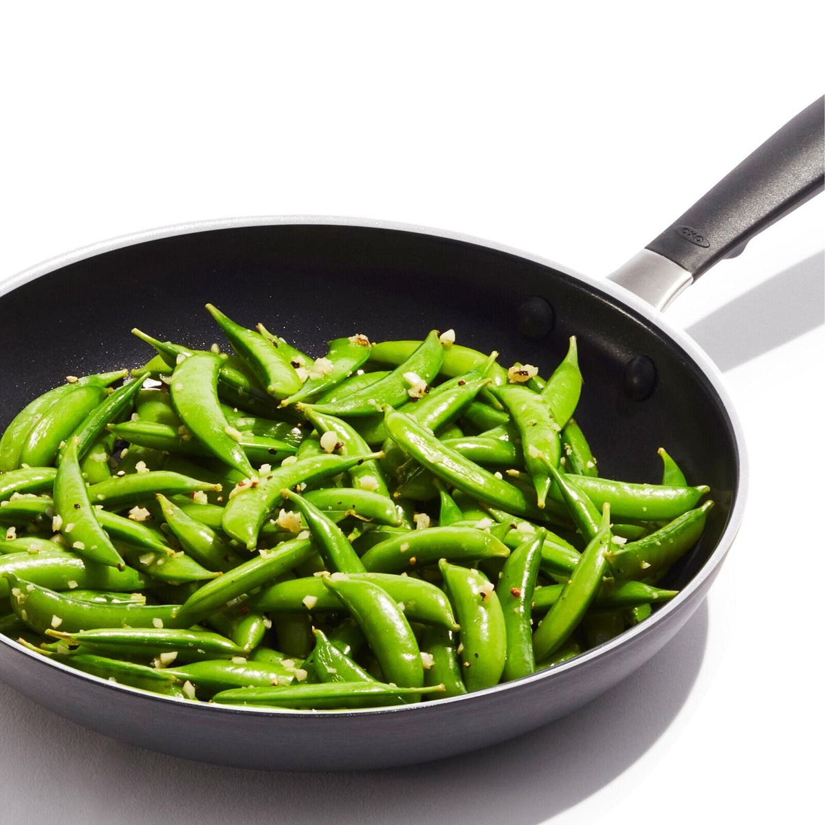 non-stick-pro-every-day-2-piece-frypan-set-o6 oxo_cc010473-001_nonstick-everyday-2pc-fry-pan-set_pdp_04.jpg