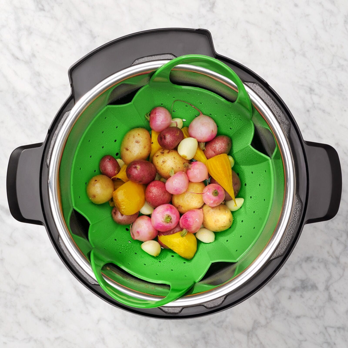 silicone-steamer-s7 oxo_food_silicone_steamer-1142380_012.jpg