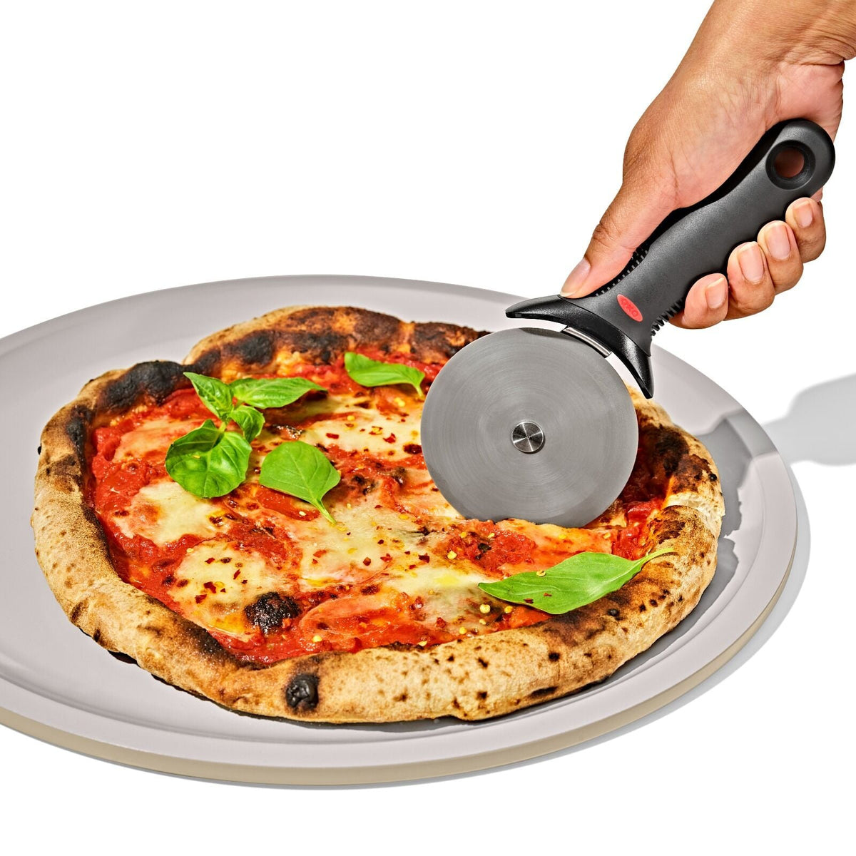 non-stick-pro-ceramic-coated-metal-bakeware-15-pizza-pan-storm-blue-t6 oxo_gg_11413500_15in-pizza-pan-biscuit_pdp_02.jpg
