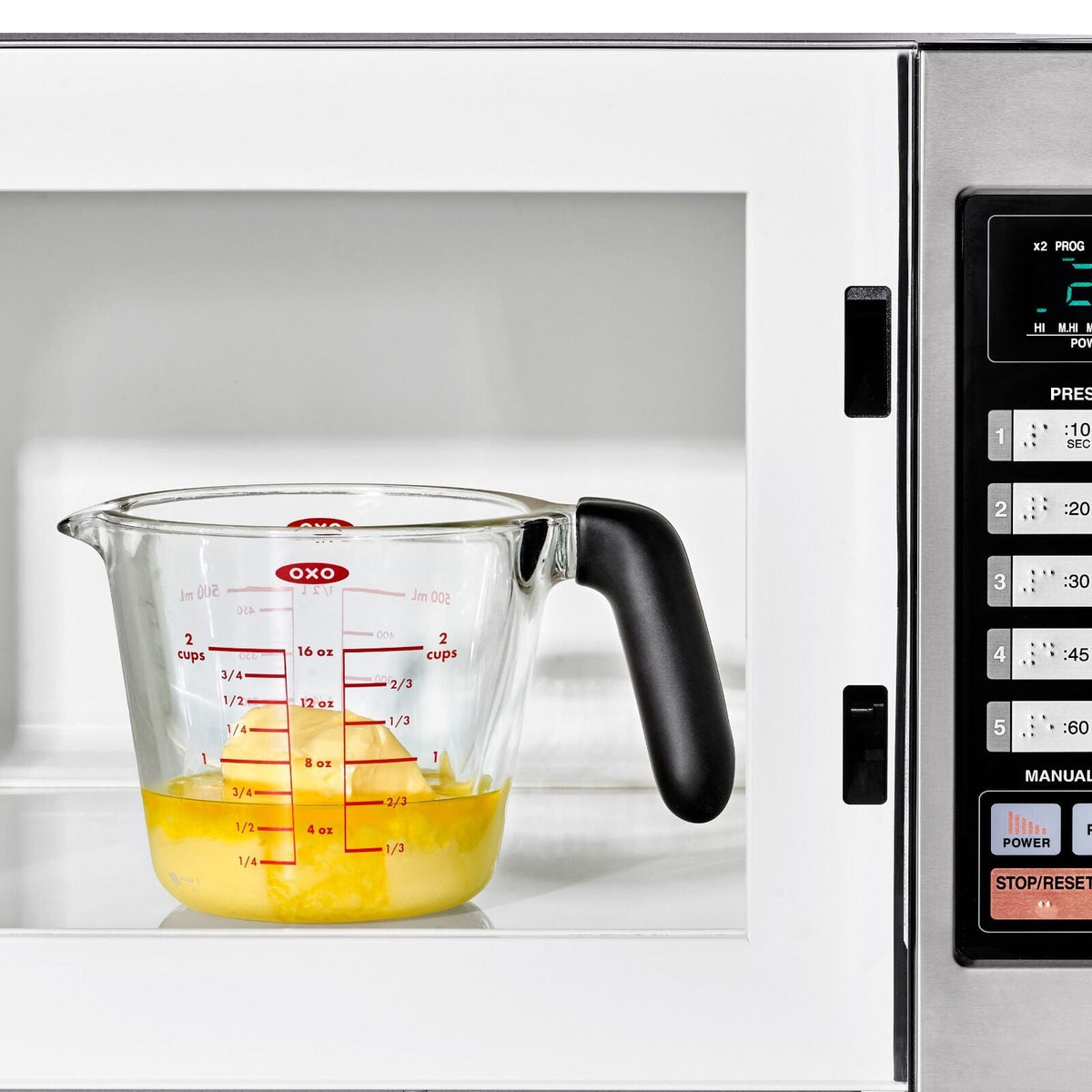 2-cup-glass-measuring-cup-with-lid-q8 oxo_glass_measuring_cup-11382100_029.jpg