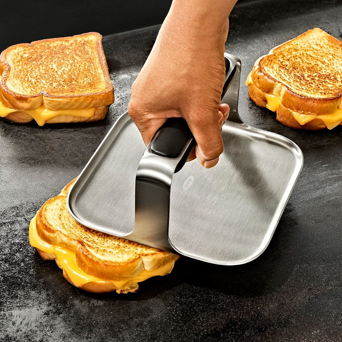 oxo-good-grips-griddle-press-h7 oxo_griddle-press_pdp_08.jpeg