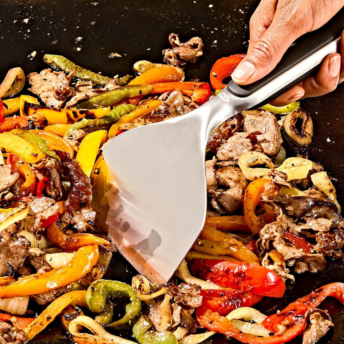 griddle-scraper-s6 oxo_griddle-scraper_pdp_02.jpeg
