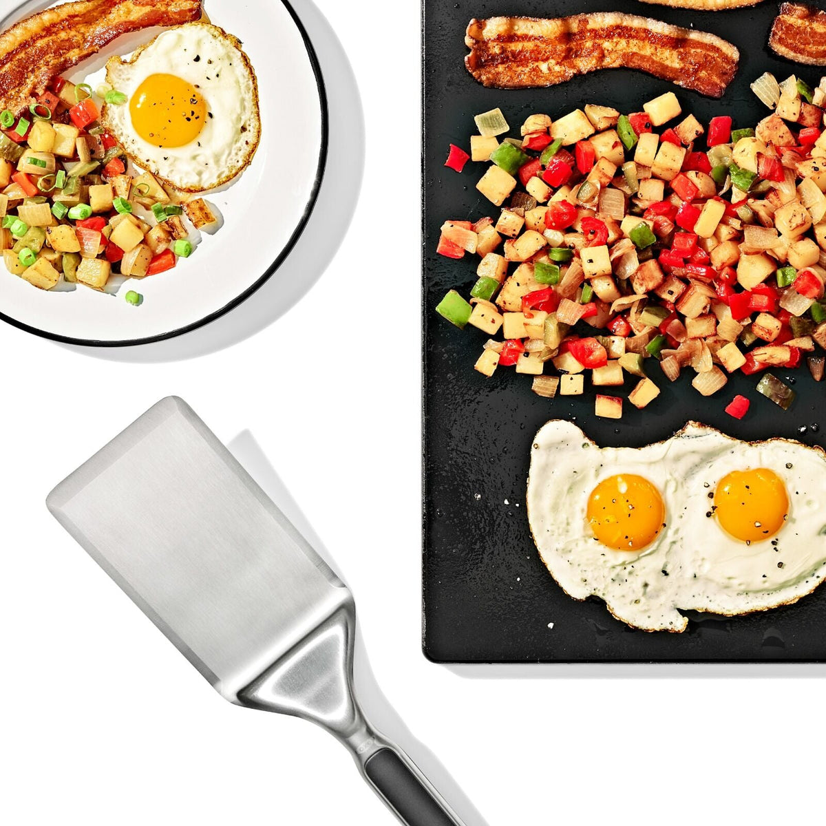 large-griddle-turner-v0 oxo_griddle-turner_pdp_02.jpeg