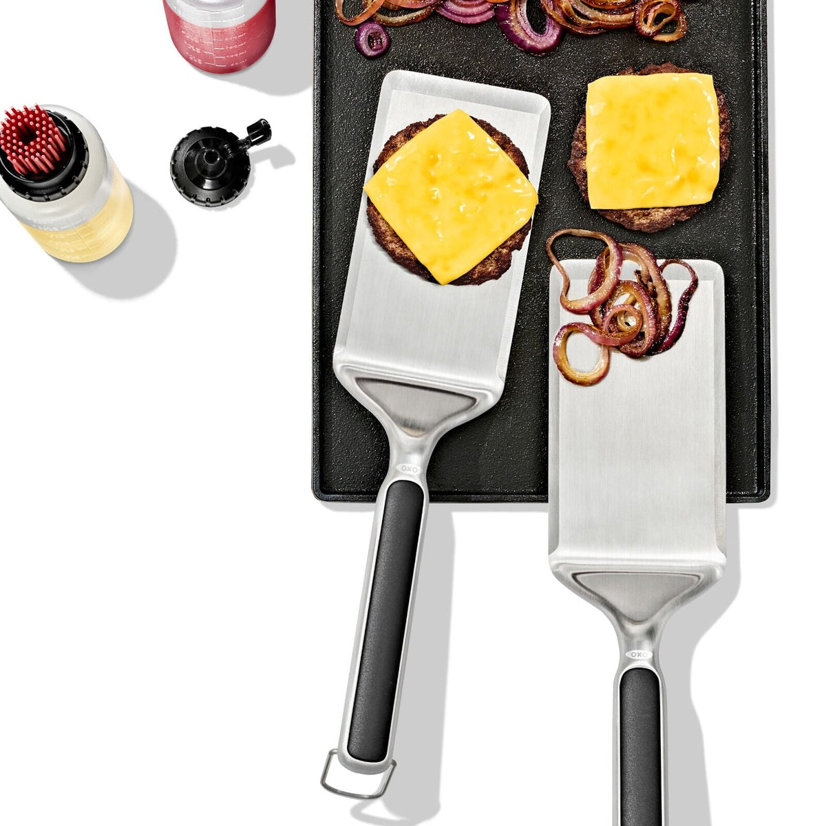 oxo-outdoor-large-griddle-turner-o8 oxo_griddle-turner_pdp_07_1.jpeg