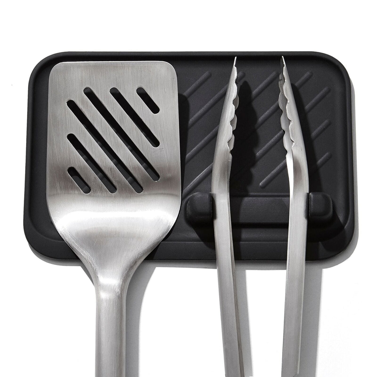 outdoor-3-piece-grilling-tool-set-l6 oxo_grilling_tool_set-9110100_008.jpg