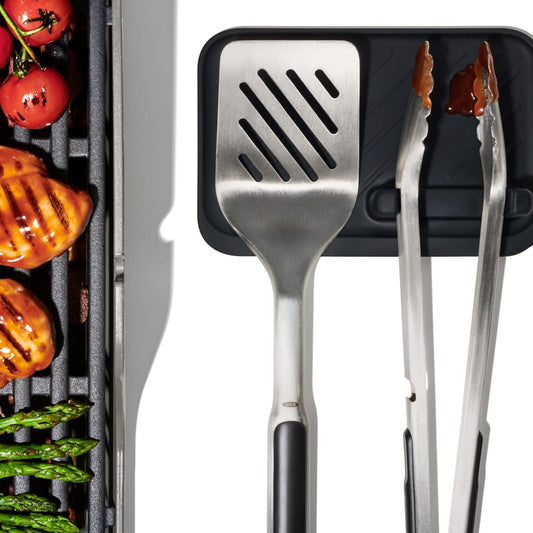 outdoor-3-piece-grilling-tool-set-l6 oxo_grilling_tool_set-9110100_013.jpg