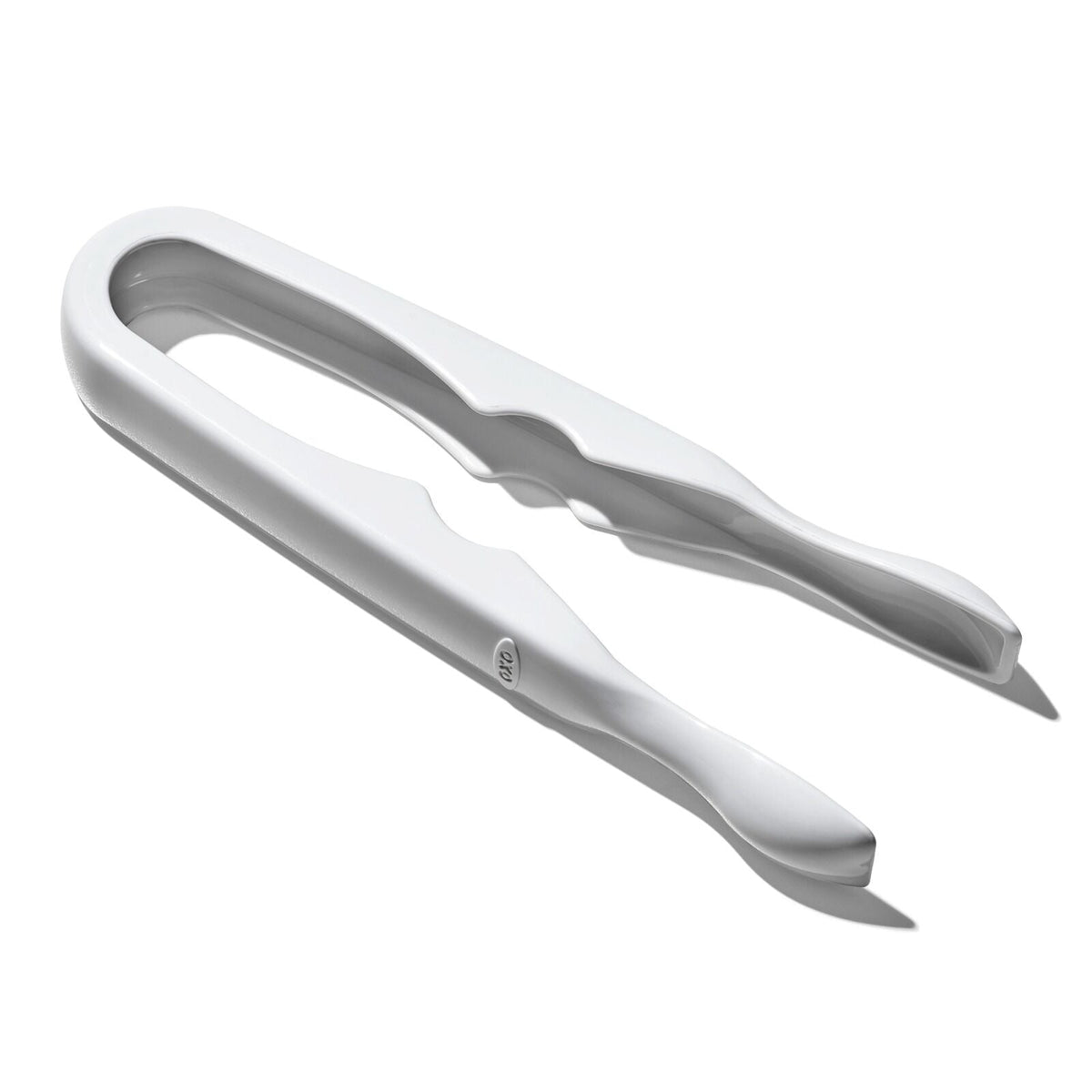 pop-mini-tongs-3-pack-g9 oxo_mini_kitchen_tongs-13382400_017.jpg