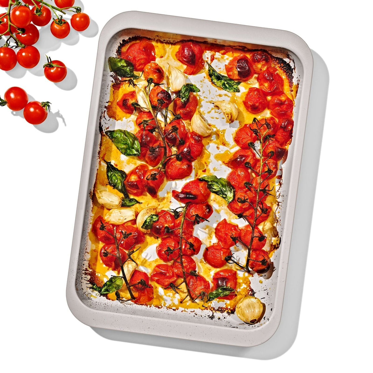 non-stick-pro-ceramic-coated-metal-bakeware-quarter-sheet-pan-storm-blue-j9 oxo_quarter-sheet-pan_pdp_04.jpg