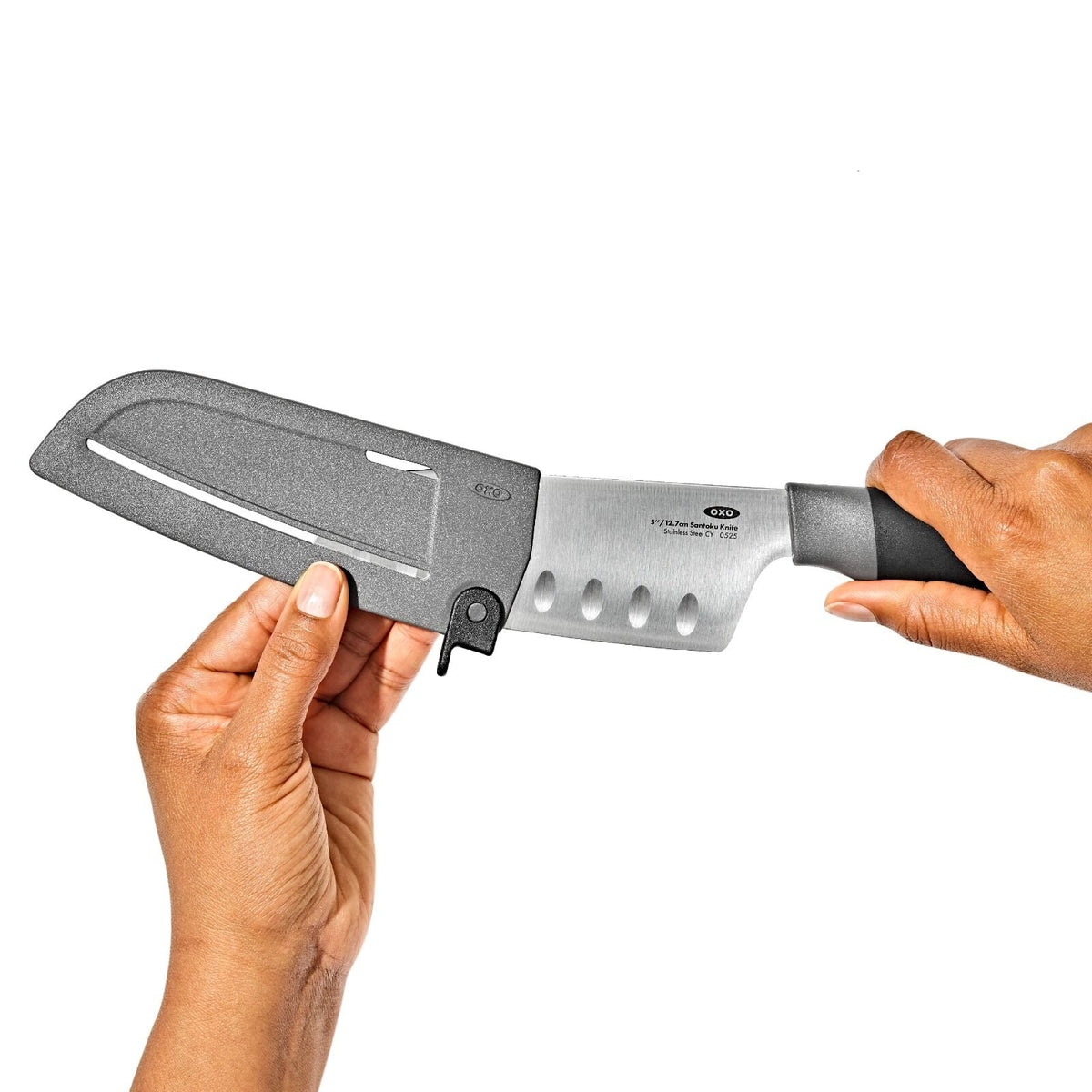 5-in-santoku-knife-with-locking-sheath-e3 oxo_santoku-knife-with-sheath_pdp_02.jpeg