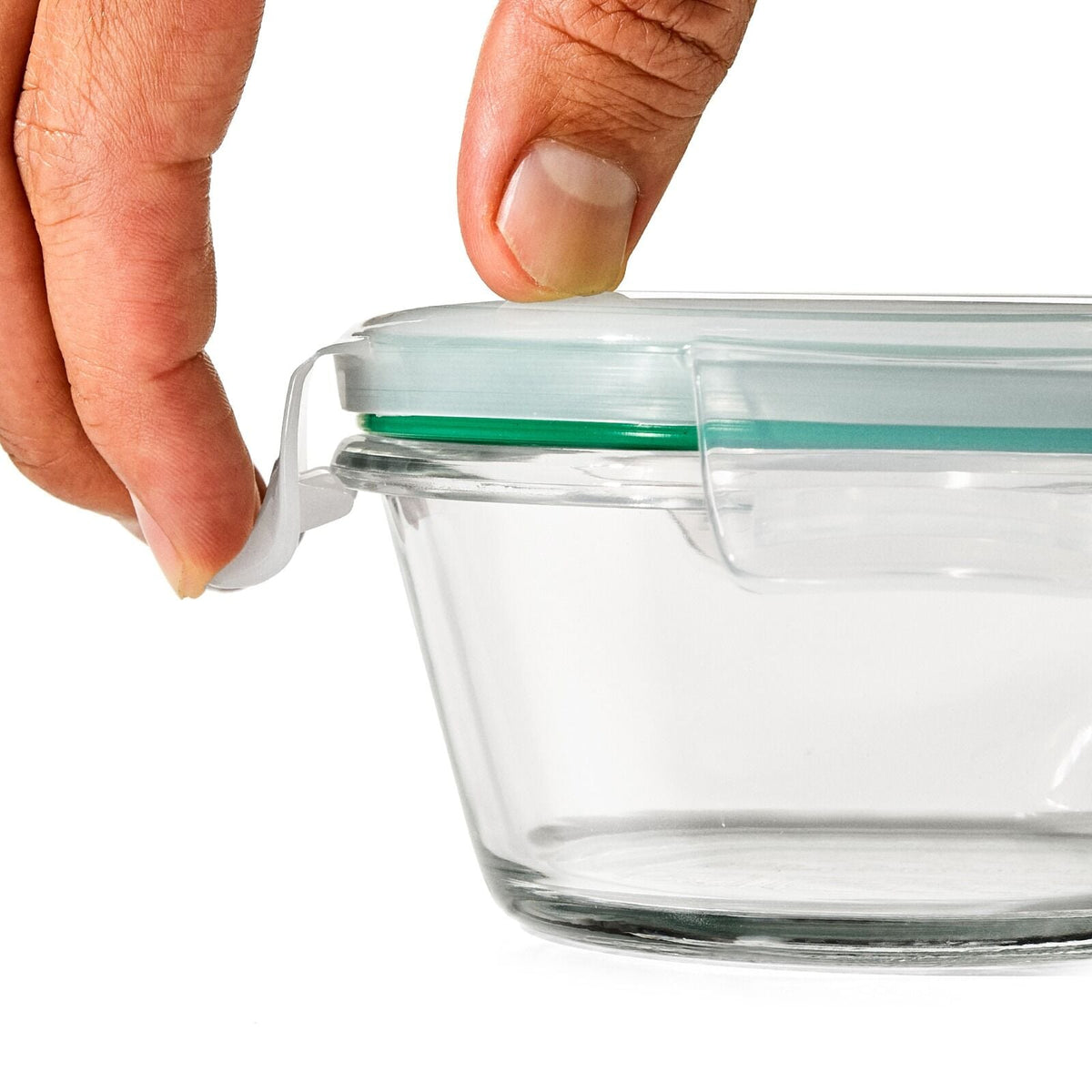 smart-seal-8-piece1-cup-glass-round-container-set-l8 oxo_smart_seal_containers-11382700_012.jpg