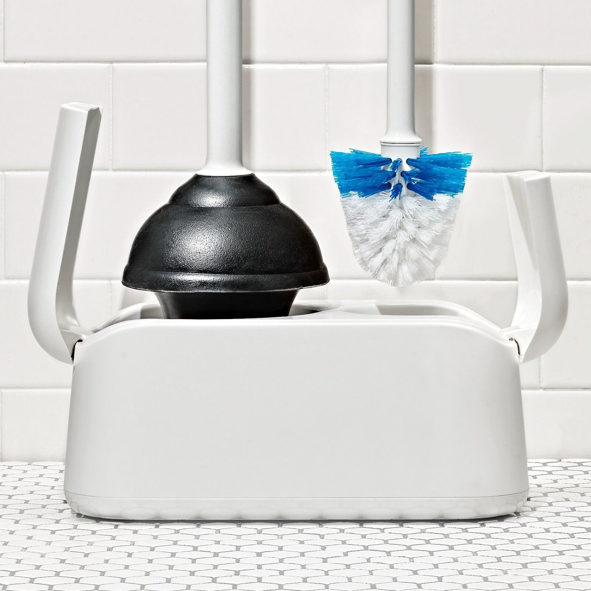 toilet-brush-and-plunger-set-p2 oxo_toilet-brush-plunger-set_pdp_02_1_.jpeg
