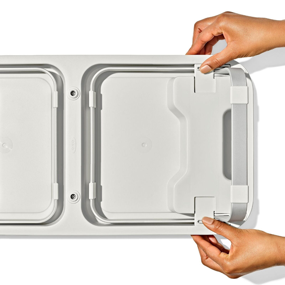 oxo-pet-adjustable-elevated-feeder-c0 pet_7102300_elevated-feeder_pdp_03.jpeg