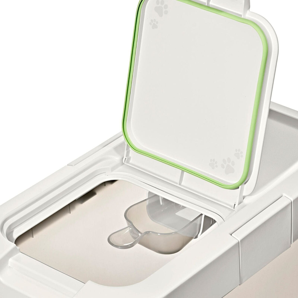 oxo-pet-airtight-food-container-with-scoop-extra-large-q7 pet_7301600_airtight-food-container-extra-large_pdp_03.jpeg
