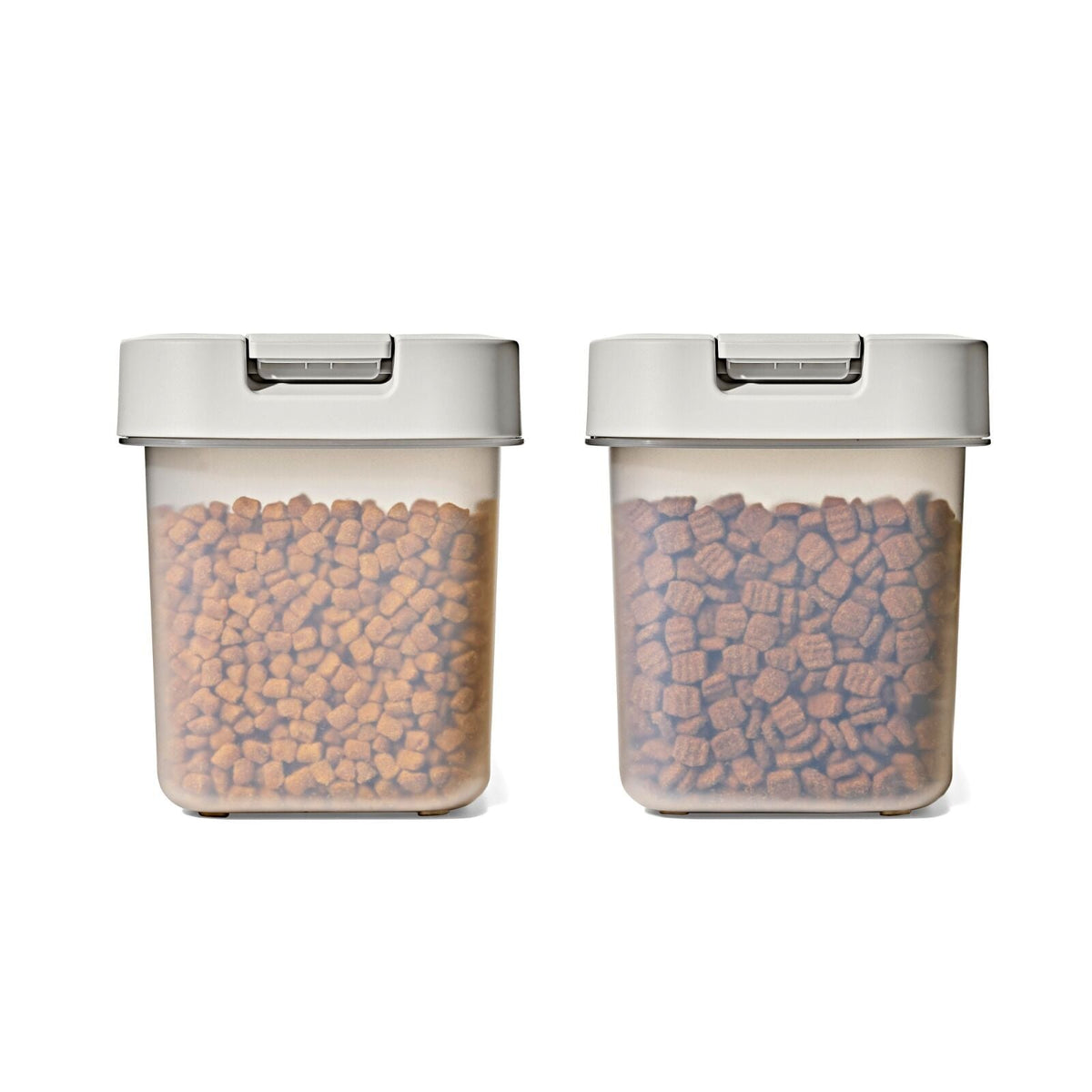 oxo-pet-airtight-food-container-with-scoop-small-h0 pet_7301700_airtight-food-container-small_pdp_06.jpg