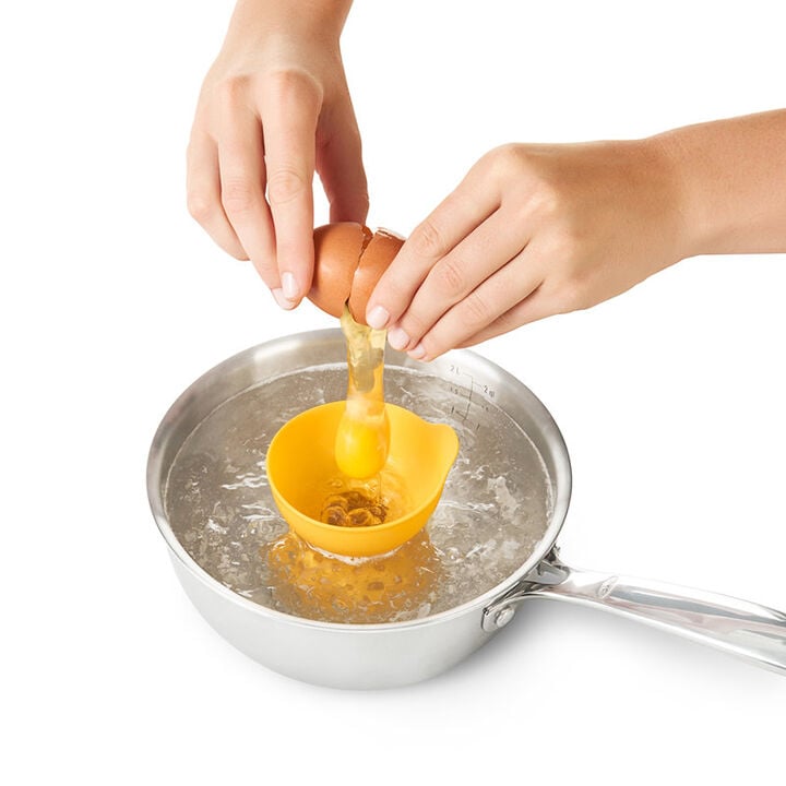 silicone-egg-poacher-set-of-2-t2 poacher_1.jpg