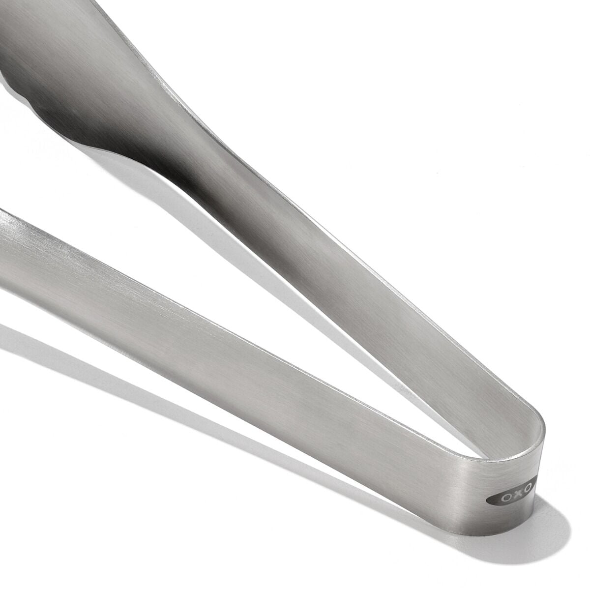 oxo-steel-serving-tongs-u2 stl_3121300_8b.jpg