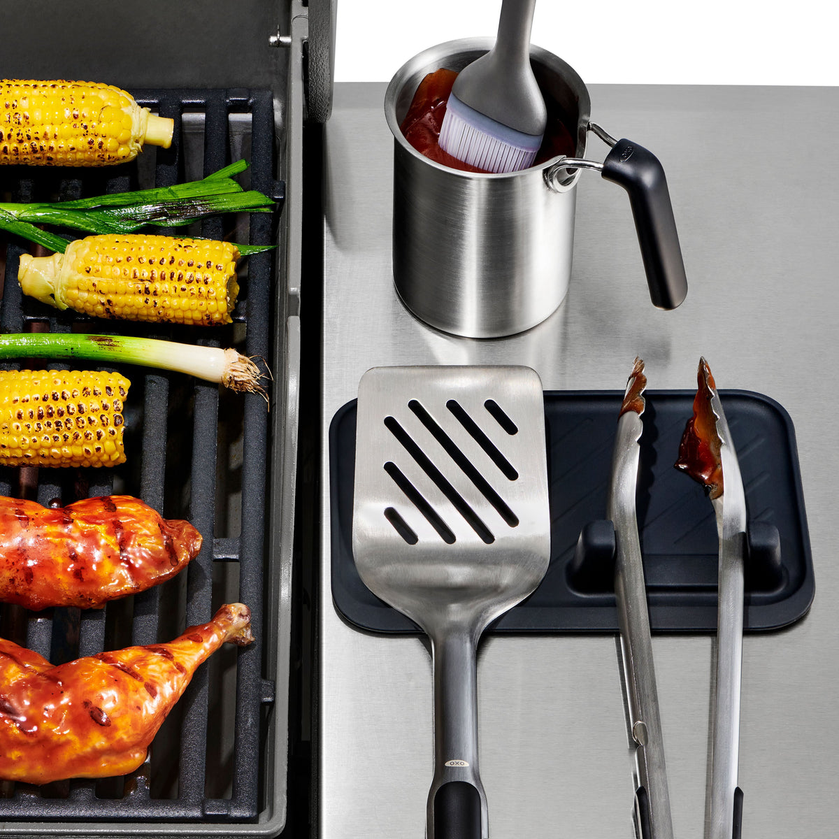 13-piece-grilling-bundle-x5 sw_21185800_052020_7_rgb.jpg