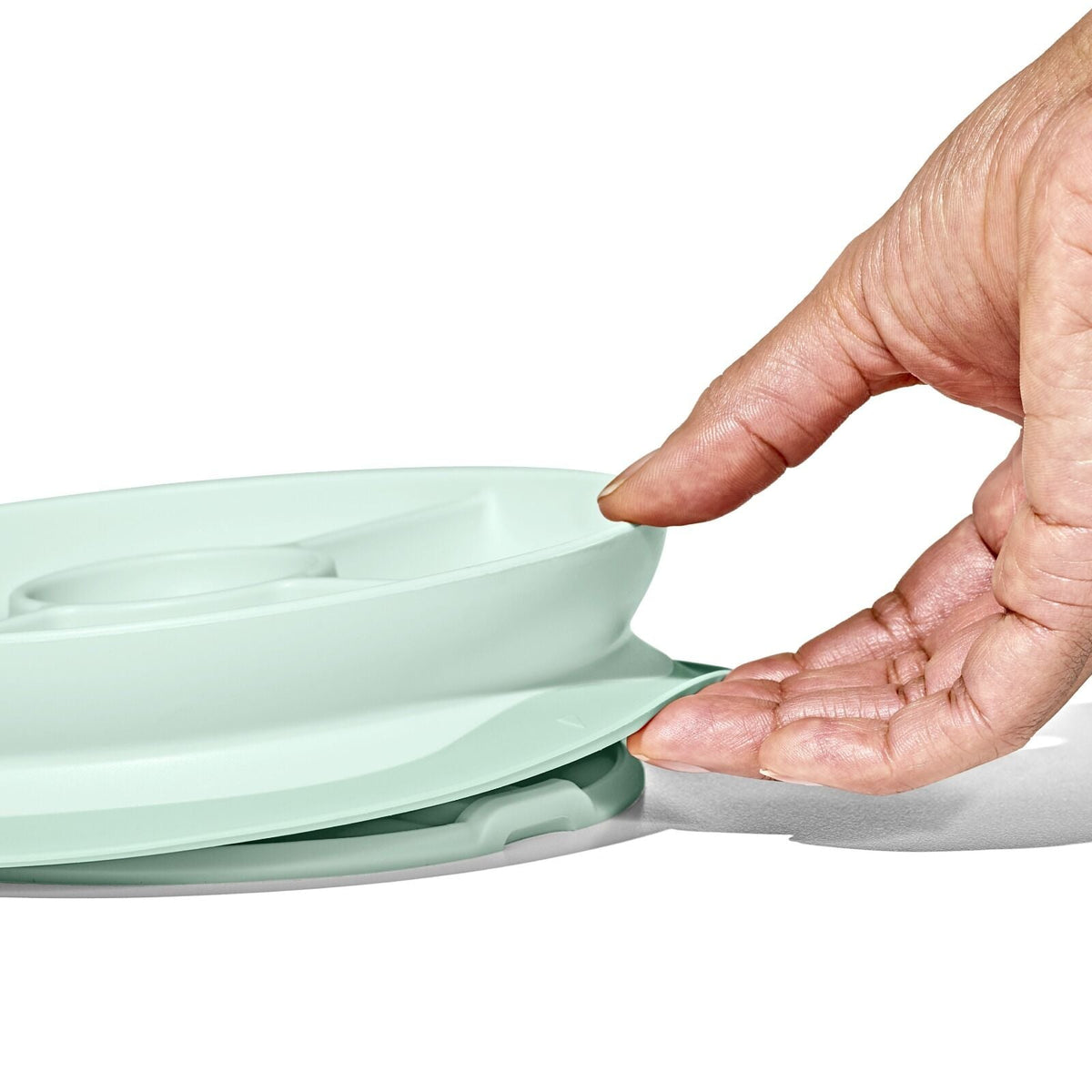 stick-and-stay-suction-divided-plate-u2 tot_61163500_stick-and-stay-divided-plate-opal_pdp_03.jpg