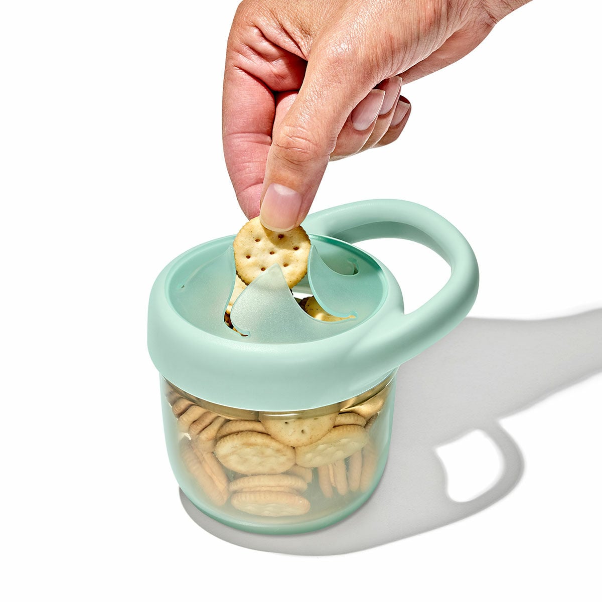tot-snack-cup-with-lid-2-pack-e5 tot_61167200_snackcupwlid-opalblossom_04_1.jpg