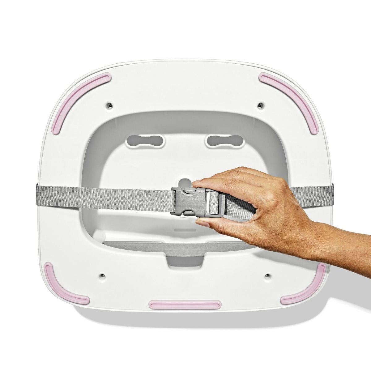 nest-booster-seat-2-0-w3 tot_63172700_nest_2_blossom_pdp_05.jpeg