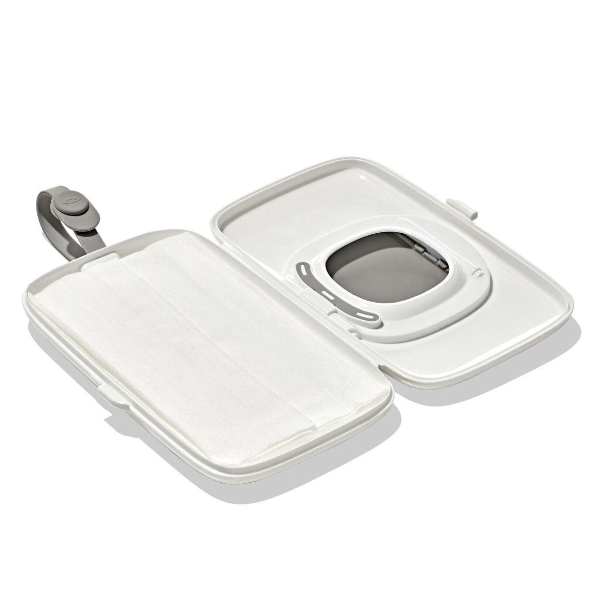 on-the-go-wipes-dispenser-2-pack-e4 tot_63174700_otg-wipes-dispenser-2pk-drizzle_pdp_06.jpeg