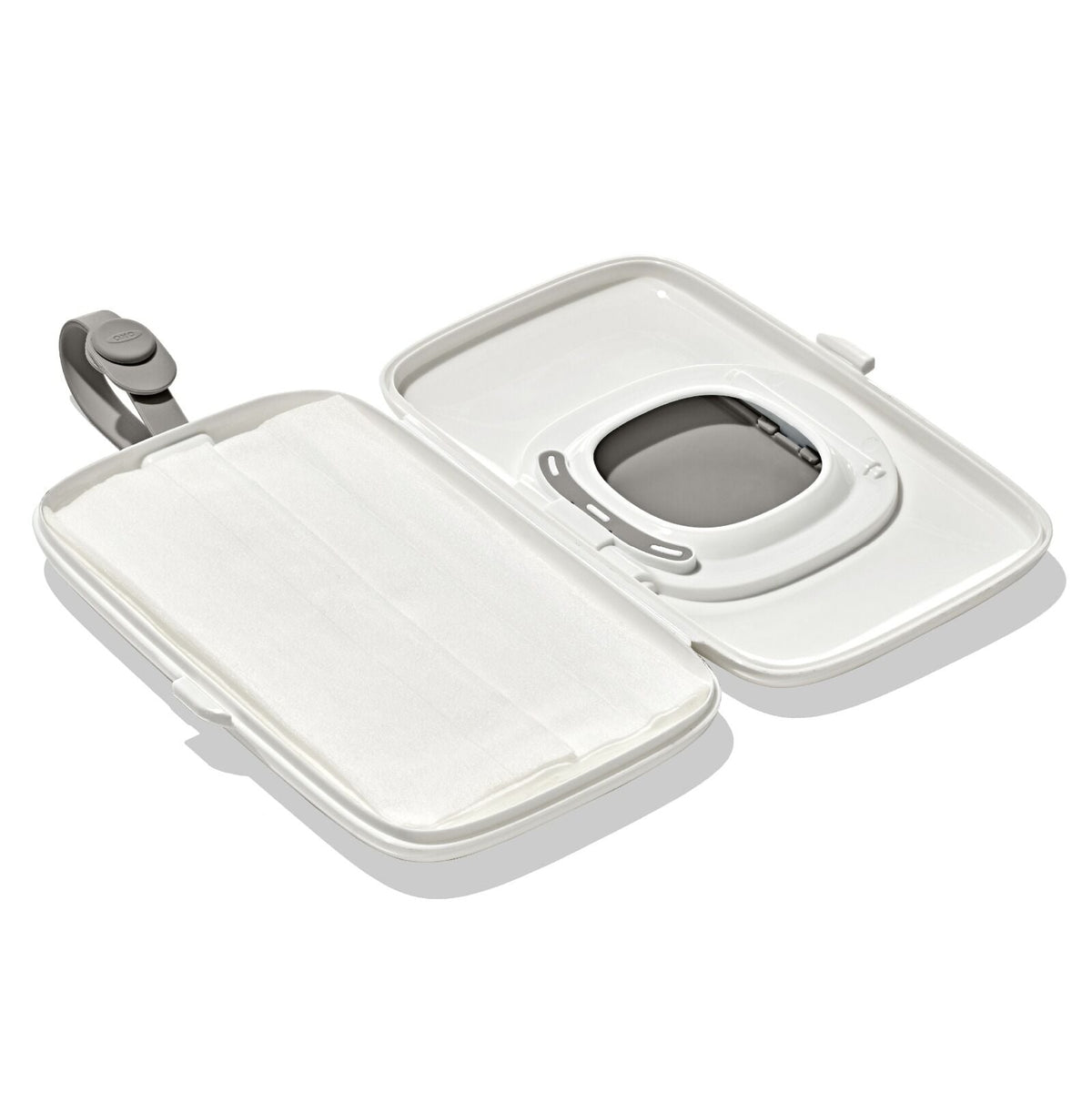 on-the-go-wipes-dispenser-c7 tot_63175100_otg-wipes-dispenser-drizzle_pdp_06.jpeg