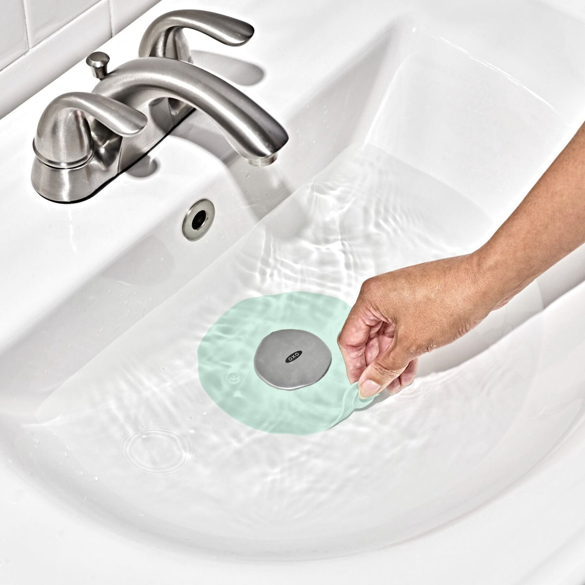 tub-stopper-opal-u2 tot_tub-stopper-opal_pdp_03_1.jpeg