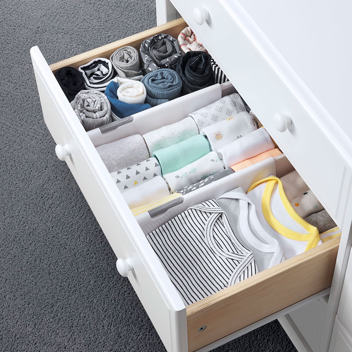 oxo-tot-expandable-dresser-drawer-divider-4-pack-n9 us298jxx1qakpzqgvd7o.jpg